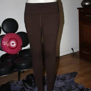 Mondetta Midweight Jacquard Brown Leggings NWOT $42 Moisture Whicking Pockets